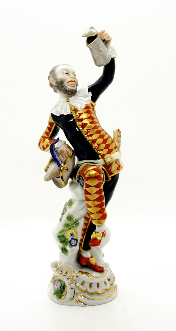 MEISSEN FIGUR HARLEKIN FEDERHUT DECKELKANNE ZANNI MÜLLER HARLEQUIN MNR: 64551
