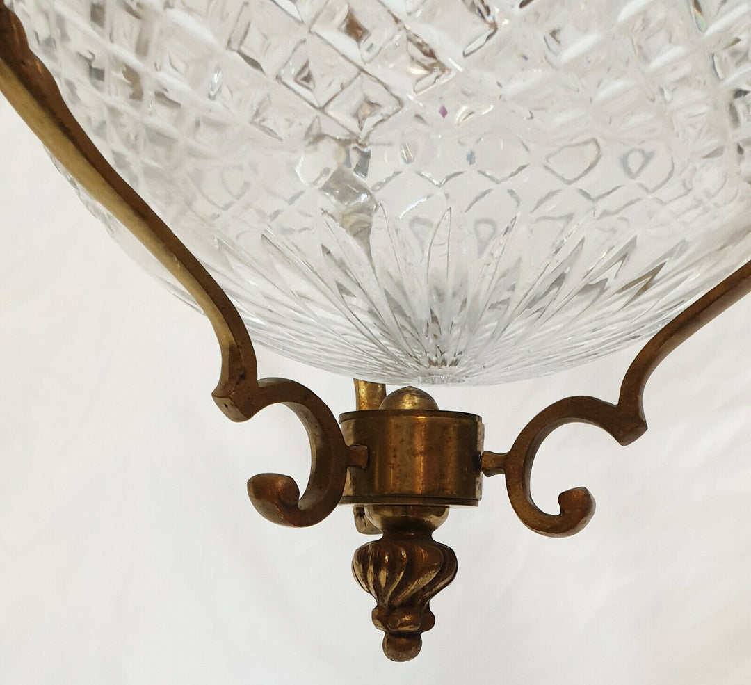lanterne lustre d’alcôve en cristal moulé et bronze vers 1900 Baccarat