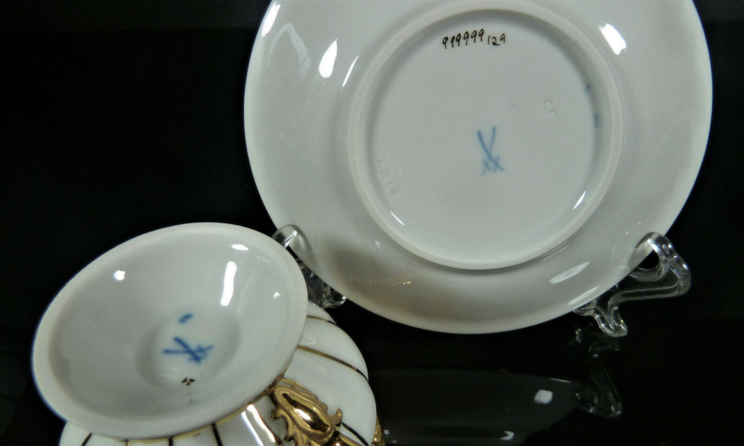 Meissen X Form 2 tlg. Mokkagedeck Tasse und Untere - Nr.2