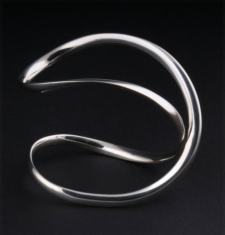   ジョージジェンセン 452 925インフィニティブレス Infinity sterling silver bracelet for women | Georg Jensen