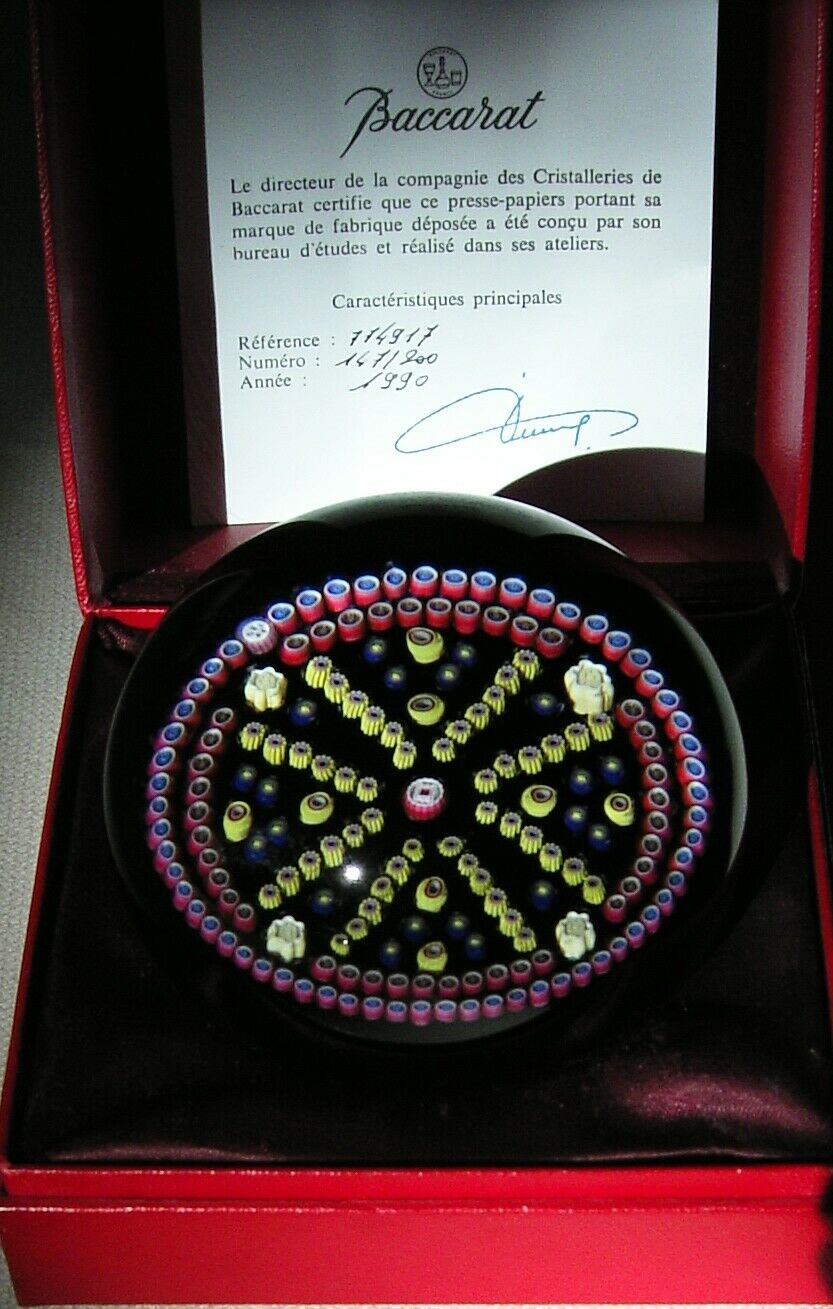 Briefbeschwerer Paperweight "Malteserkreuz" Baccarat 1990, Nr. 147/200