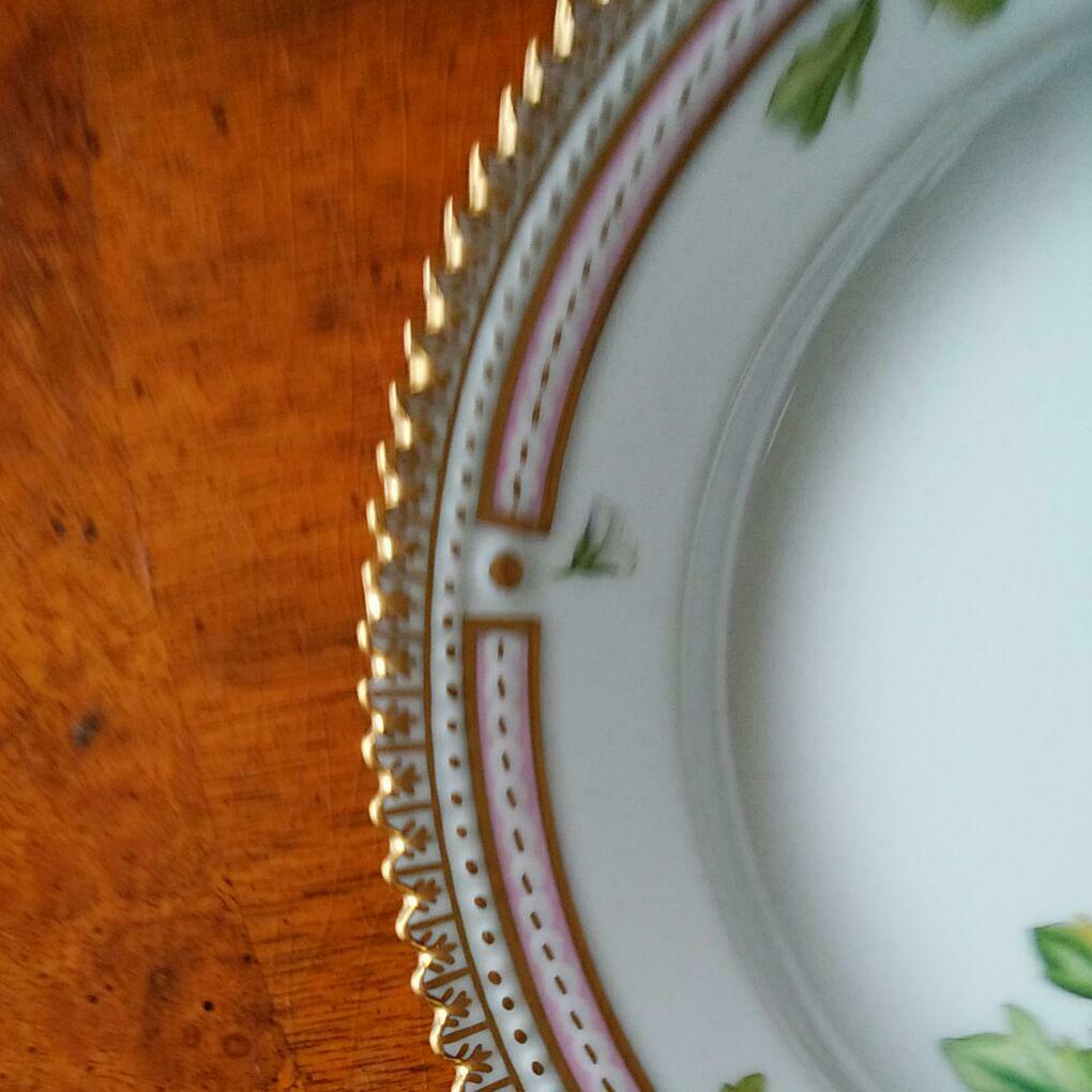 Flora Danica Plate 17cm Cake Plate