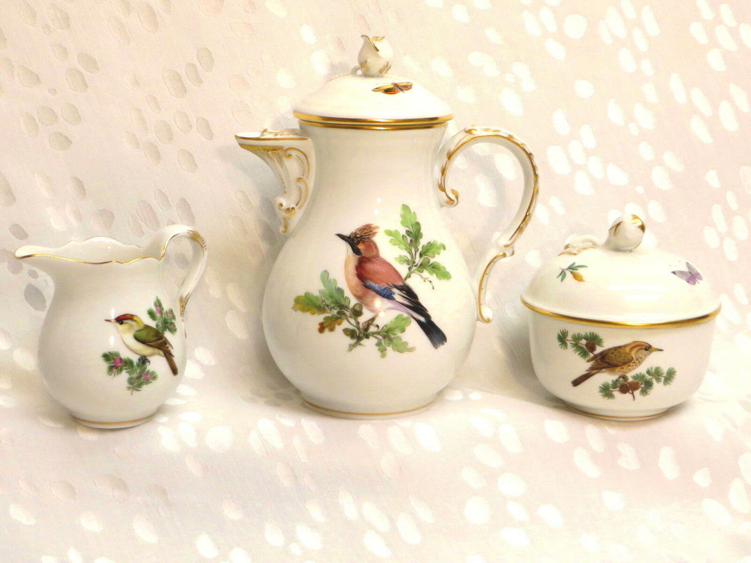TOP-Meissen 1.Wahl Mocca-/Espresso-Service, Vögel, Insekten, & Kuchenteller ©