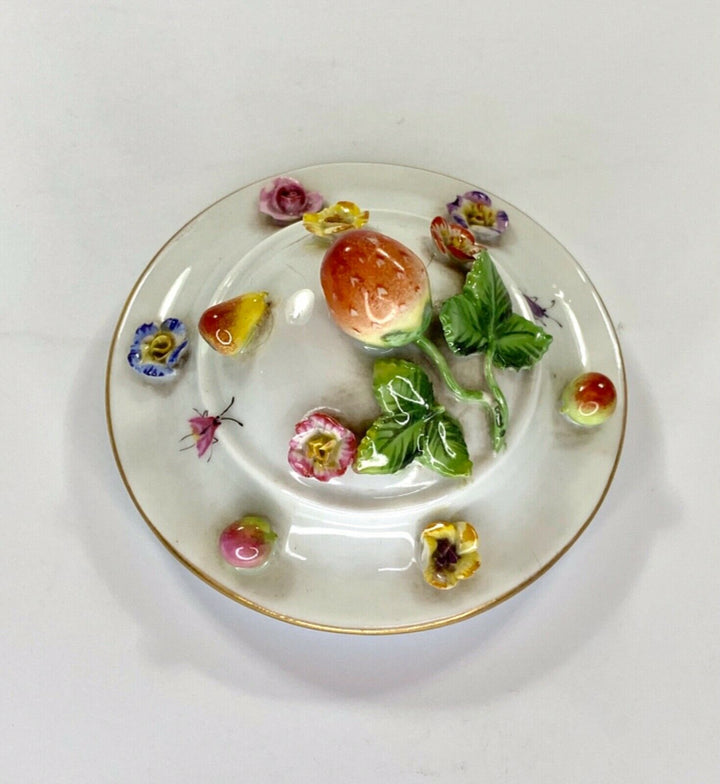 Meissen porcelain water jug. Flower & Fruit encrusted, c. 1870.