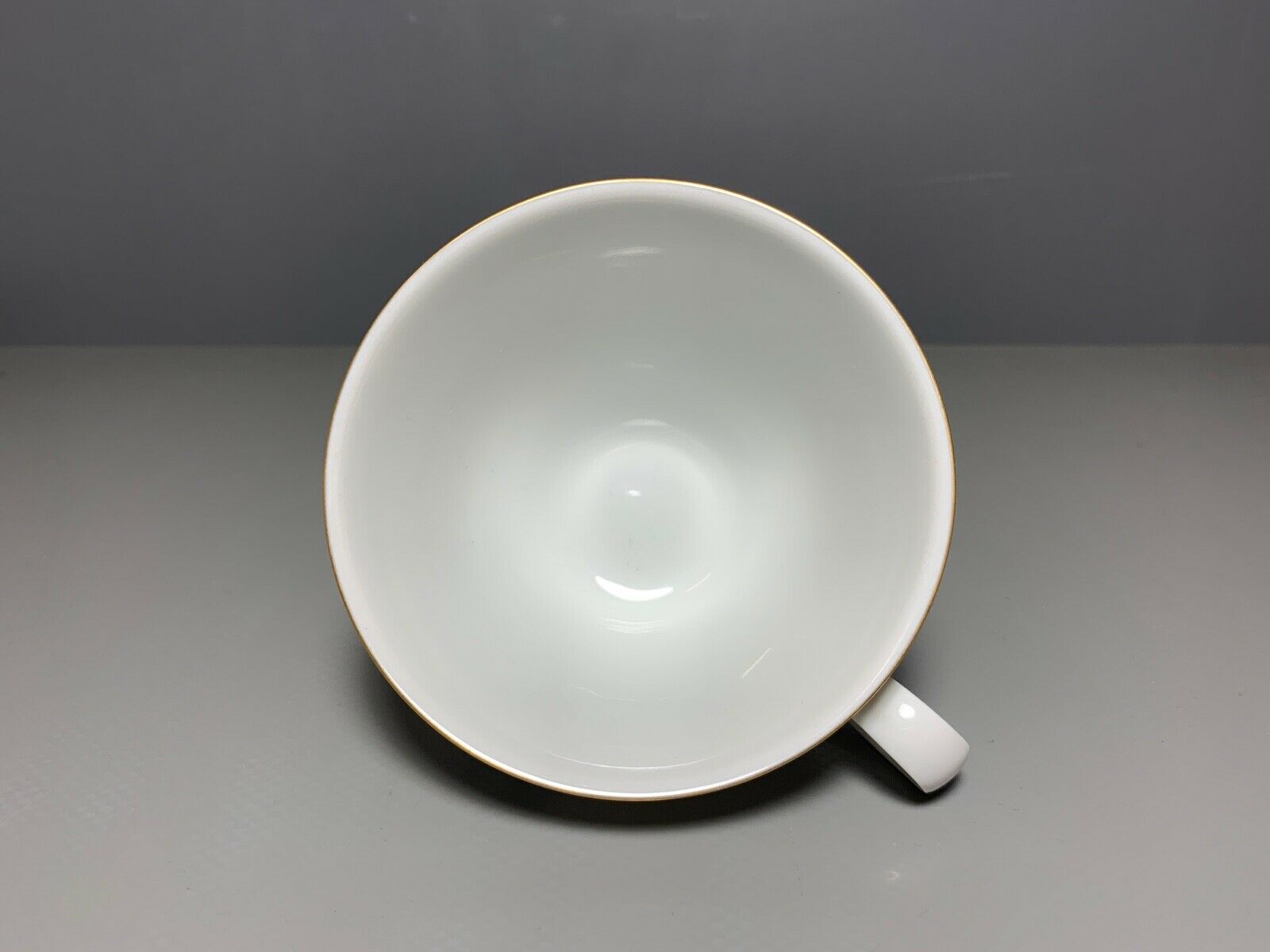 マイセン(Meissen)、鳩と孔雀、プレート＋カップ＆ソーサーセット