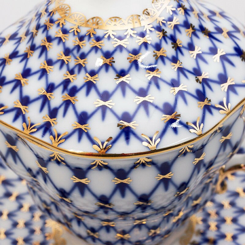 インペリアルポーセリン　蓋つきティーカップ＆ソーサーセット　コバルトネット