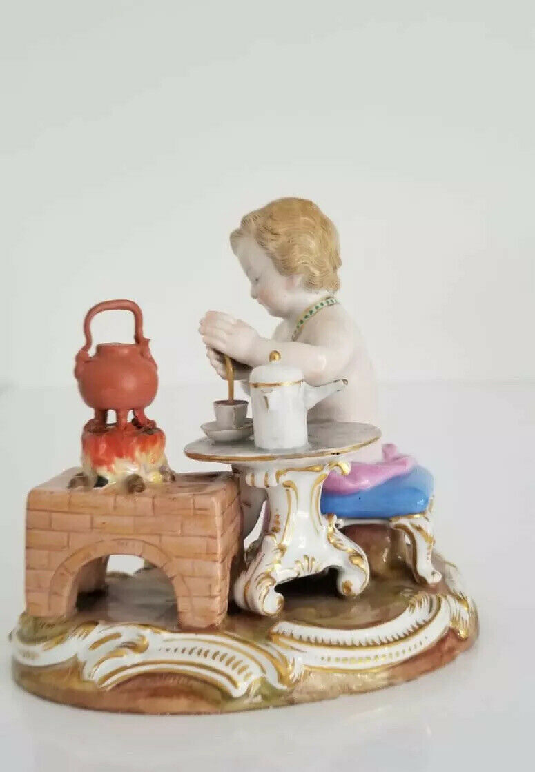 マイセン　陶器人形置物　チョコレートを作る天使 マイセン人形/フィギュリン チョコレート職人の天使 四大元素