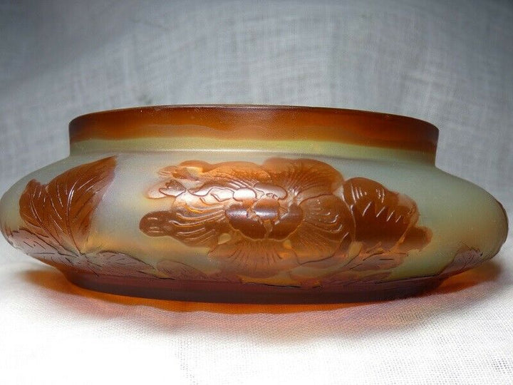  Vide poche ou coupe, pate de verre signée " Gallé " école de Nancy Art Nouveau
