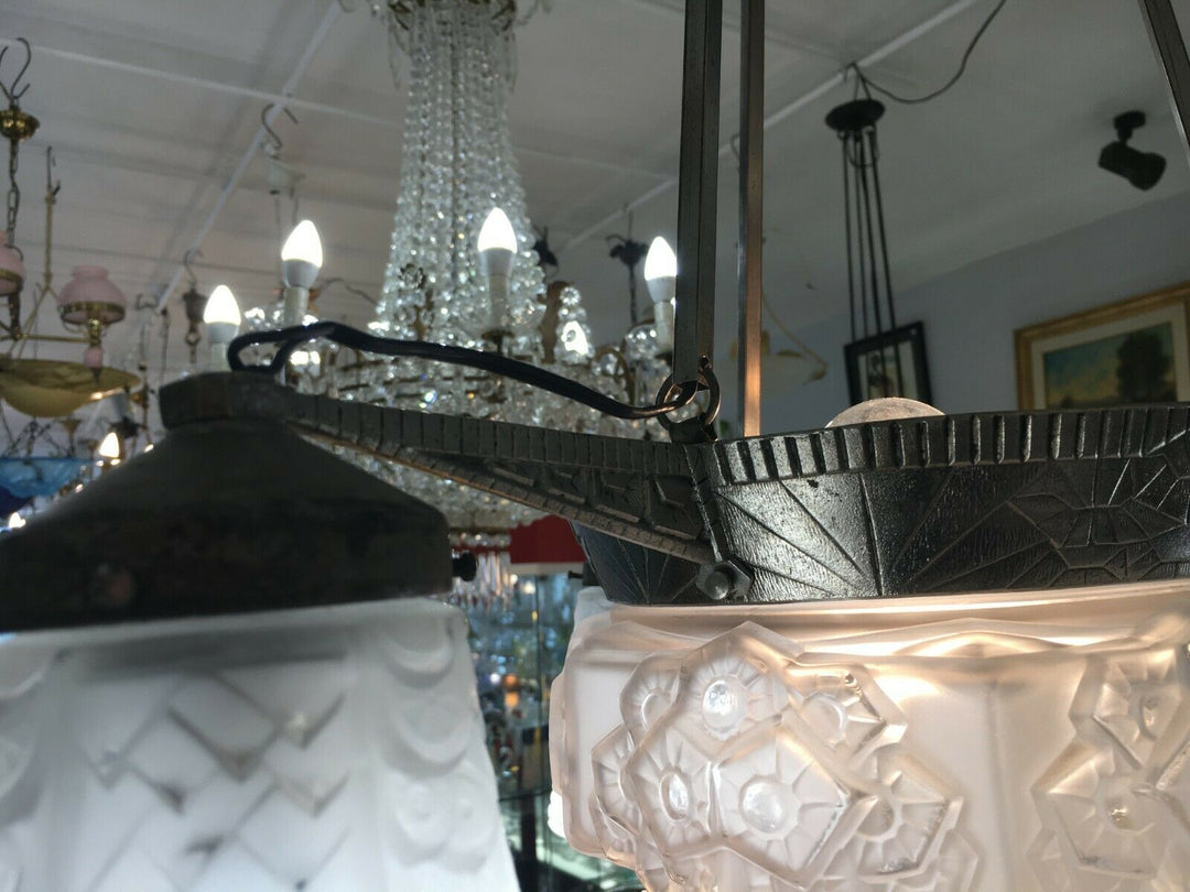 Lustre 3 tulipes et 1 vasque signé Muller & Frères