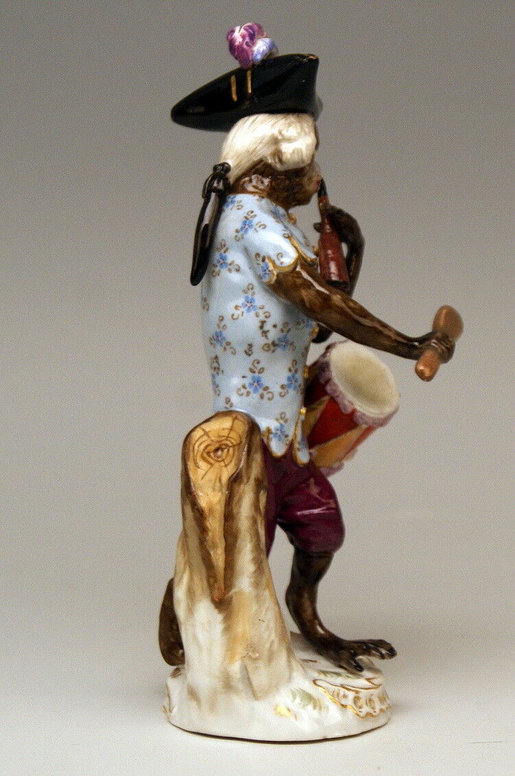 MEISSEN FIGUR マイセン AFFENKAPELLE TROMMLER MONKEY ORCHESTRA WITH DRUM ca. 1860