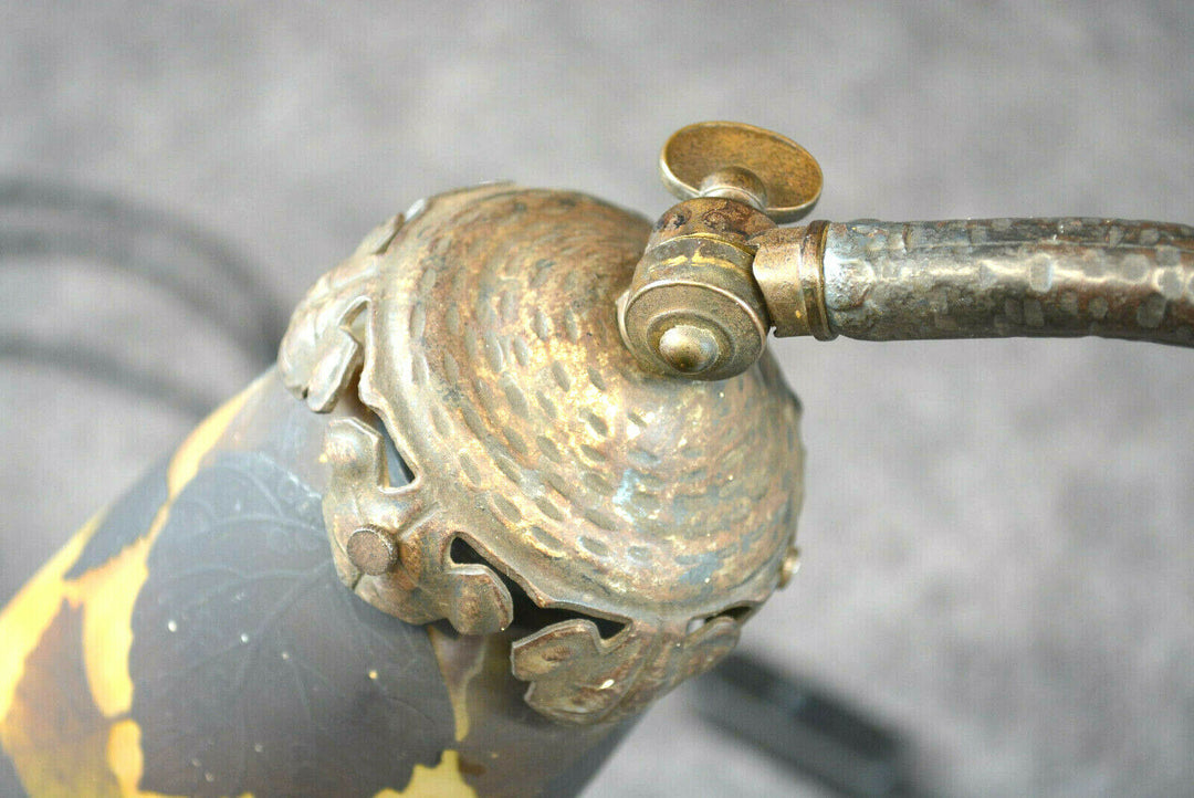 lampe de bureau en pate de verre et fer forgé daum nancy et Paquet art nouveau