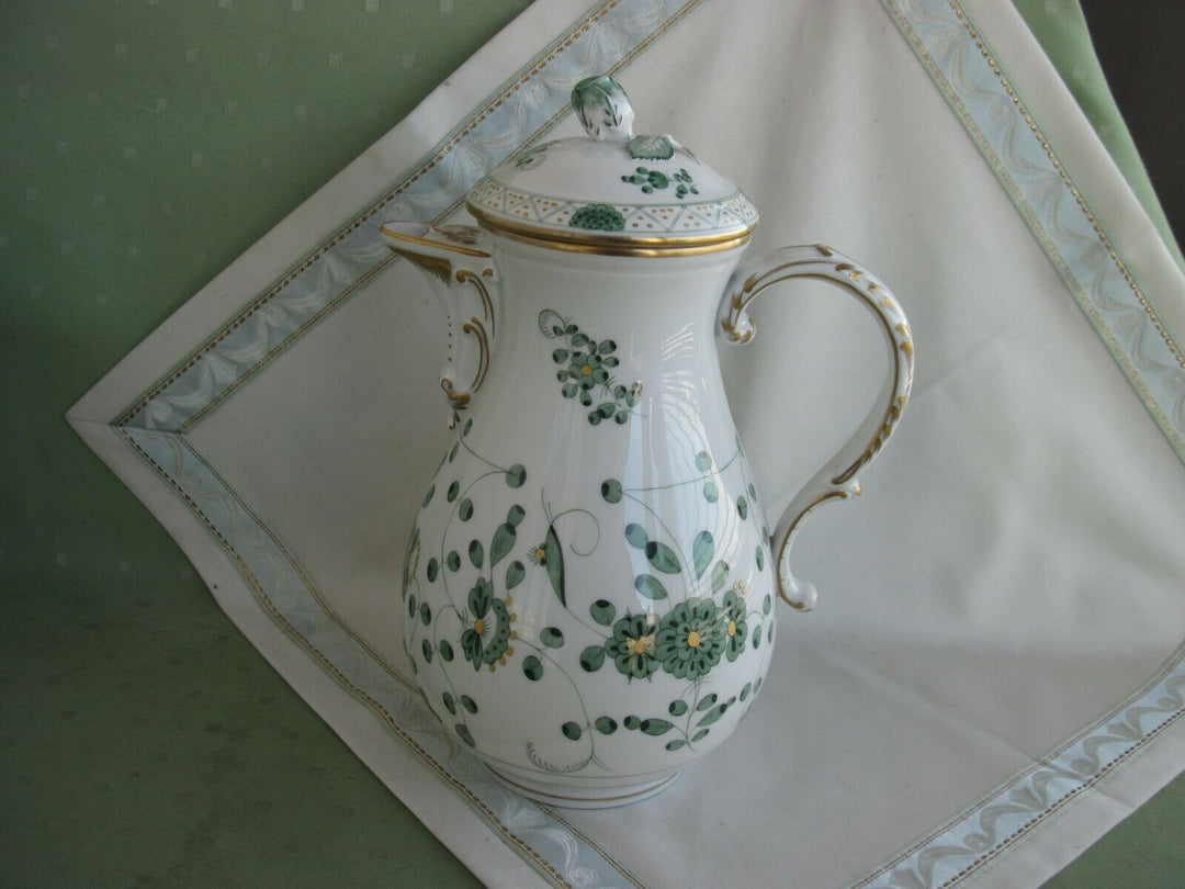 Schöne Meissen Kaffee-Kanne in Dekor Indisch Grün