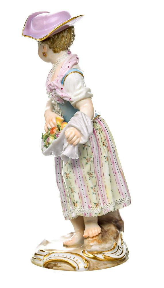 マイセン人形　リンゴ籠を持つ庭師の少女　J・J・ケンドラー作　一級品 12号 1850-1924年