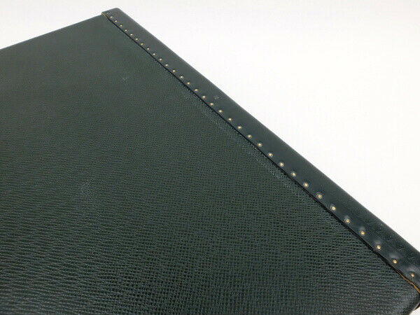 AUTH LOUIS VUITTON Taiga green HARD BRIEFCASE PRESIDENT TRUNK BAG