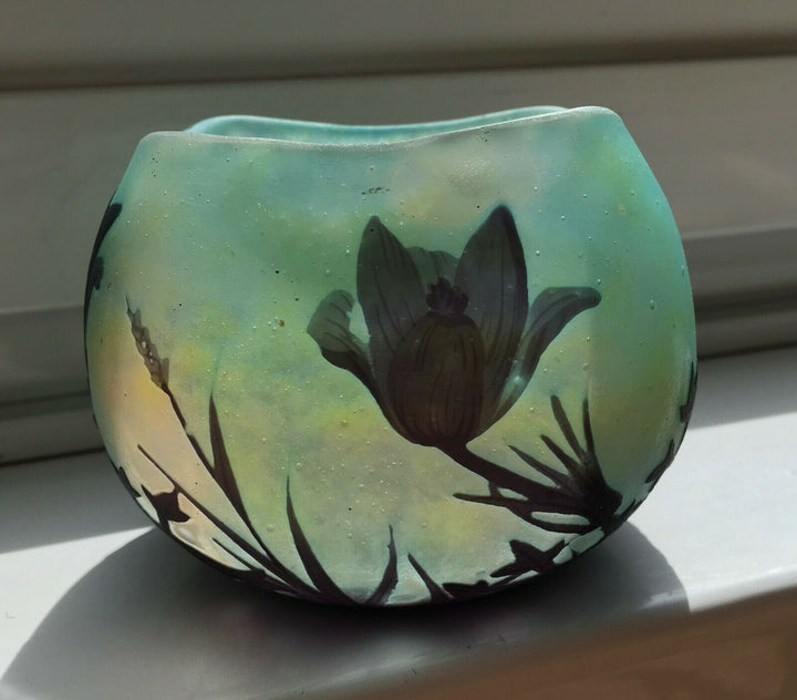 ドーム兄弟（ドームナンシー）リンドウの花の器型花瓶