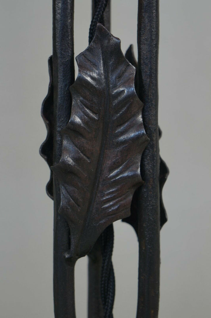 MULLER FRERES : FRENCH 1930 ART DECO LAMP . wrought iron .......... 1925 France