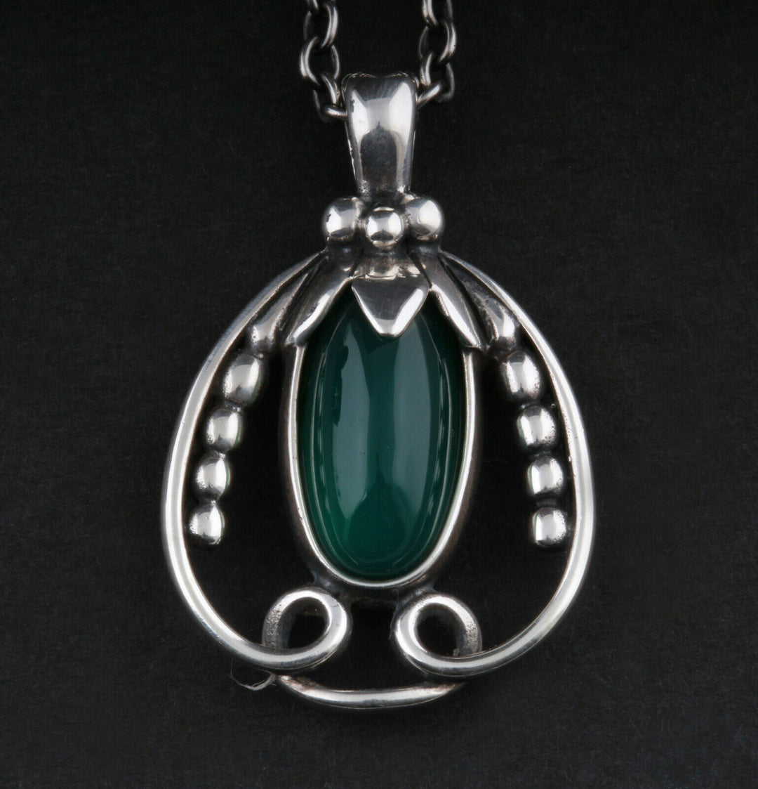 GEORG JENSEN Sterling Pendant Of The Year 1990, Silver, Green Agate. 3412190.