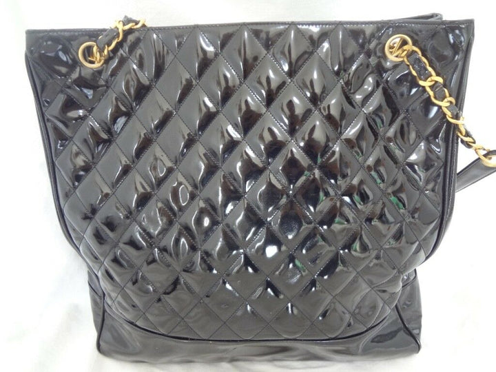 AUTH CHANEL BLACK PATENT SHOULDER TOTE BAG