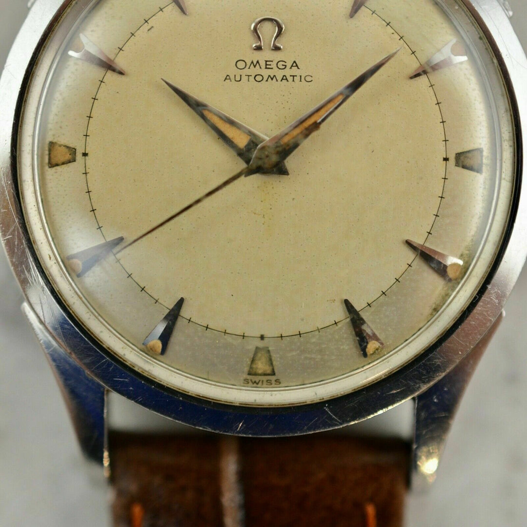 Vintage C.1947 Omega Automatic Bumper ref. 2582-3 cal. Ω 351 watch in steel