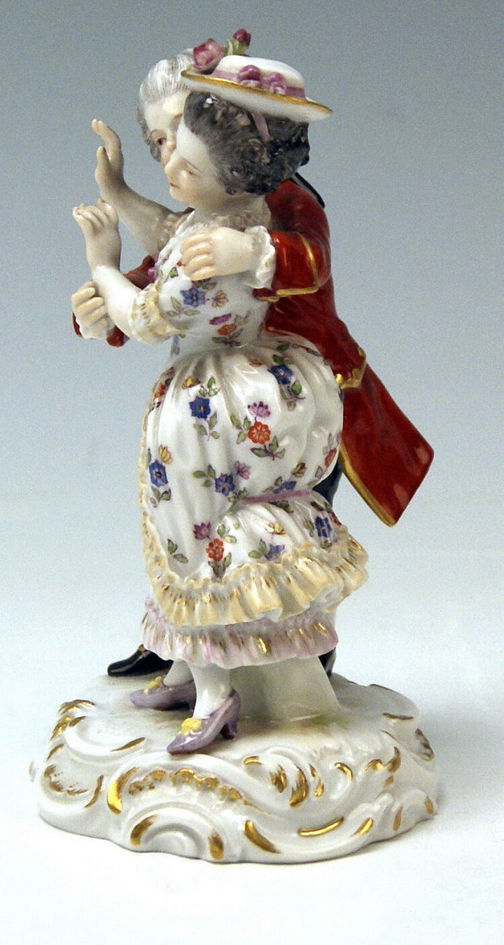 MEISSEN FIGUR GRUPPE TANZENDES PAAR GALLANT PAIR AUGUST RINGLER MNR:O141 UM 1890