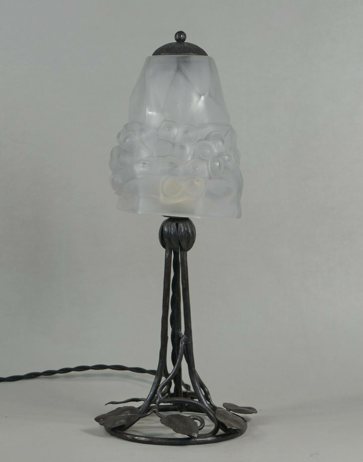 DEGUÉ roc : FRENCH 1930 ART DECO LAMP . wrought iron ..............