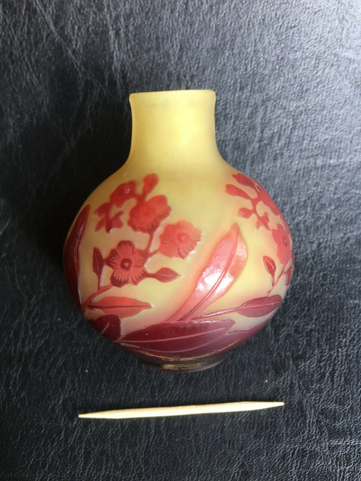 エミールガレ　ボケの花の花瓶（ミニチュアール）