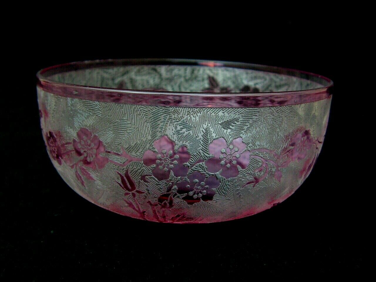 オールドバカラ エグランチエ カメオガラス – アンティークテーブル