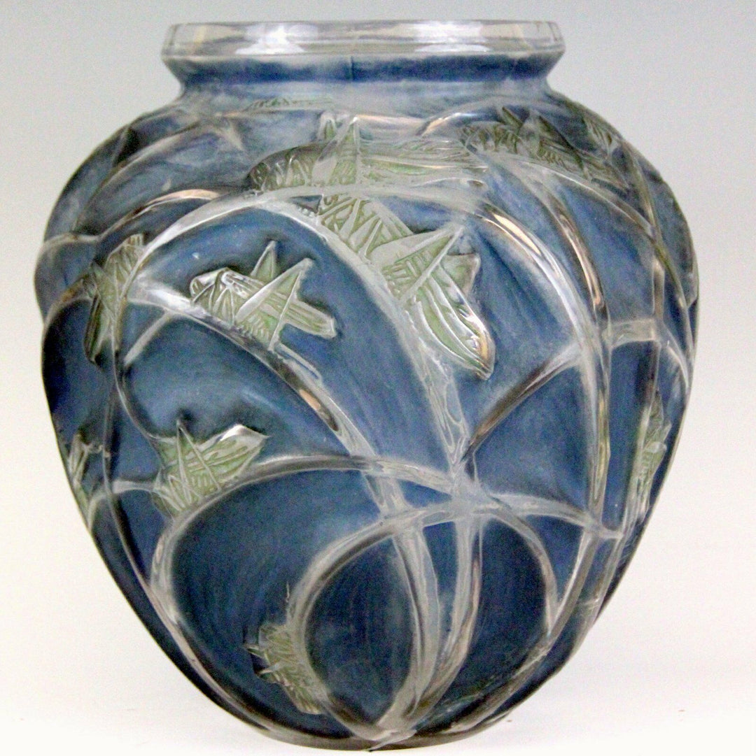 Exceptionnel Vase boule modèle "Sauterelles" René LALIQUE signé création 1912