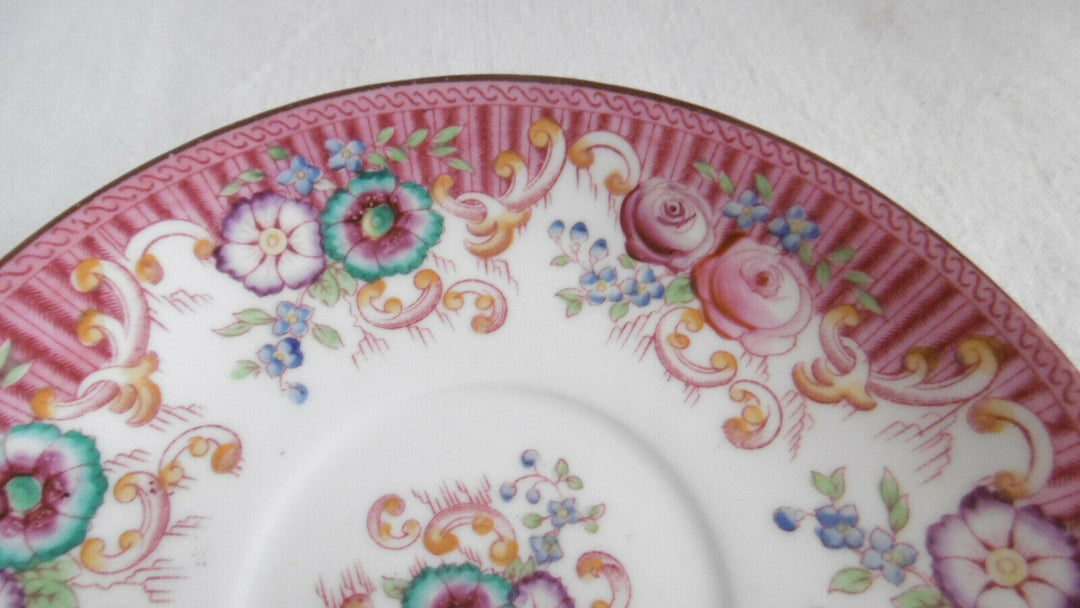 Tasse et sous-tasse Minton SARREGUEMINES du XIXe à décor foral