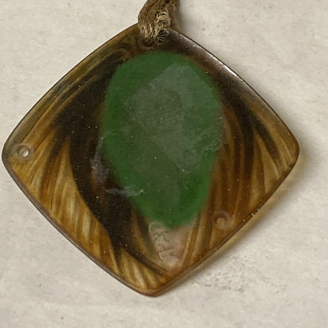 アルジールソー 　ペンダント　松ぼっくり　パート・ド・ヴェール