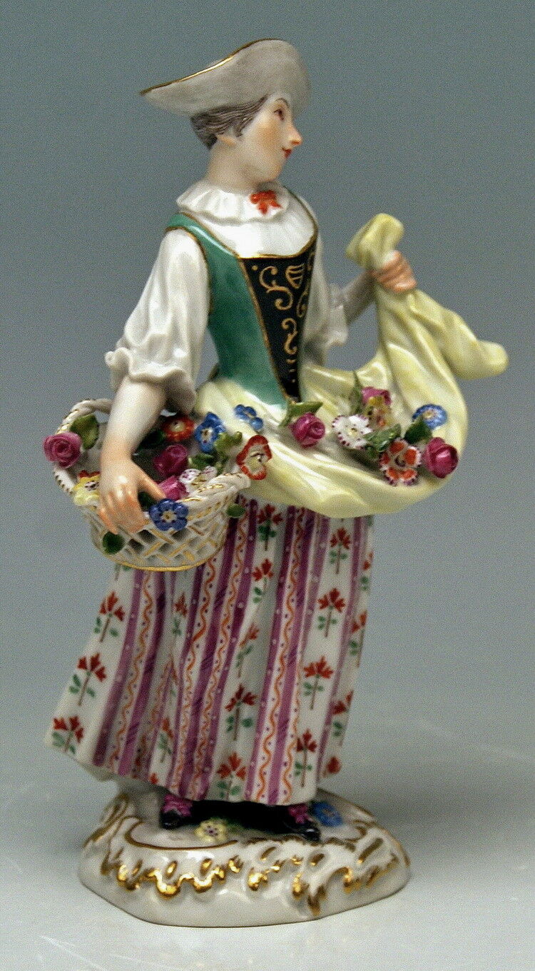 MEISSEN マイセン FIGUR GÄRTNERIN KORB MIT BLUMEN KÄNDLER SERIES GARDENERS MNR: 2779