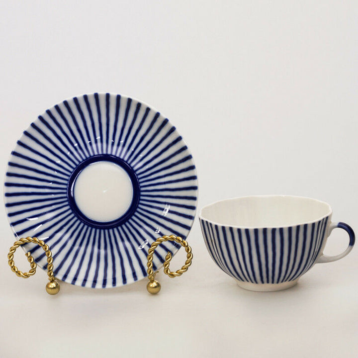 8.5 fl oz Imperial Porcelain Teacup & Saucer Lomonosov LFZ Frenchman Frantsuzik