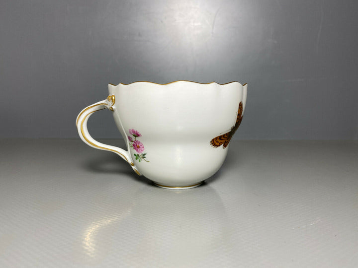 MEISSEN KAFFEE GEDECK 2-TLG TASSE UT NATURALISTISCHE BLUMENMALEREI SCHMETTERLING