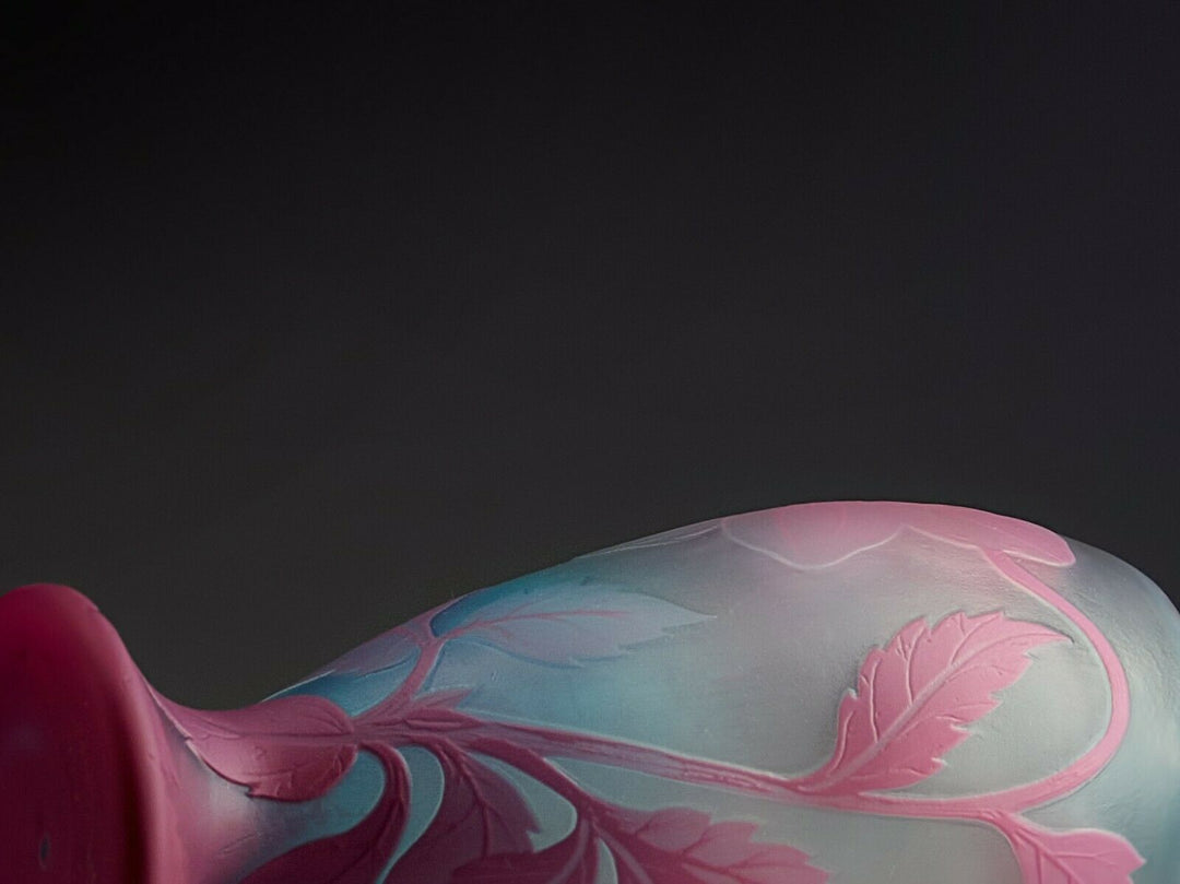 ミューラー兄弟　ピンクとブルーの幻想的な花瓶