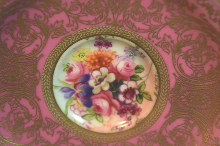 ロイヤルウースターデミタスカップ&ソーサー、手描きの花々