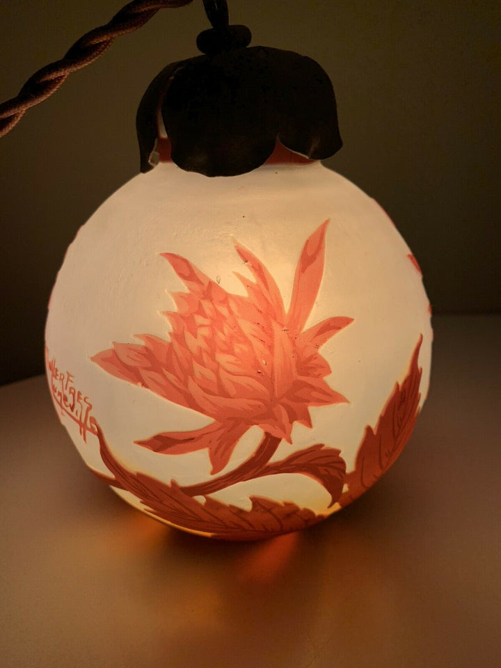 ミューラー兄弟　菊の花のペンダントライト（アンティークランプ）