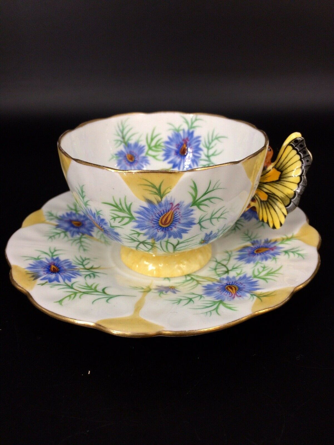F/S English Royal antiques AYNSLEY butterfly handle flowercup&saucer mint