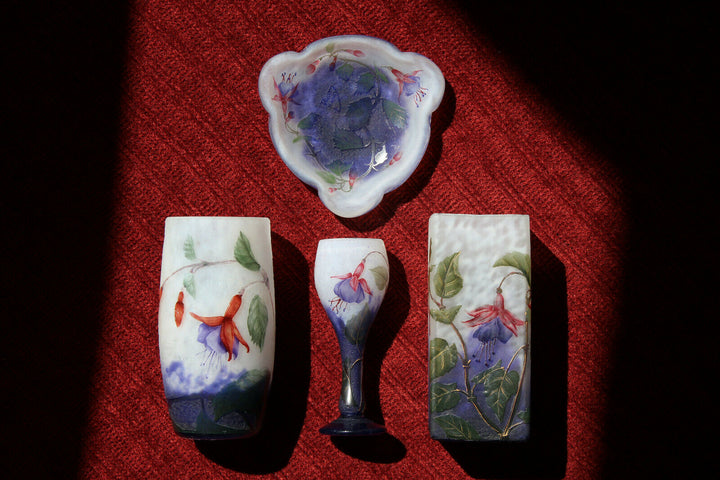 ドームナンシー　花瓶　フクシア