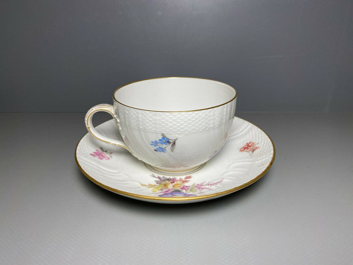 KPM BERLIN TEE GEDECK TASSE UT NEUOSIER WEICHMALEREI BLUMEN DEKOR 50 1.WAHL 1914