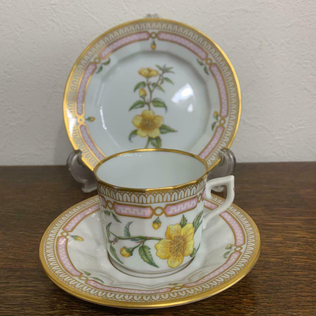 ロイヤルコペンハーゲン フローラダニカ カップ＆ソーサー Japonica