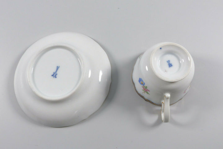  Meissen Kaffeetasse Untertasse A-Kante Blumen Bukett schräg 2. Wahl 111120