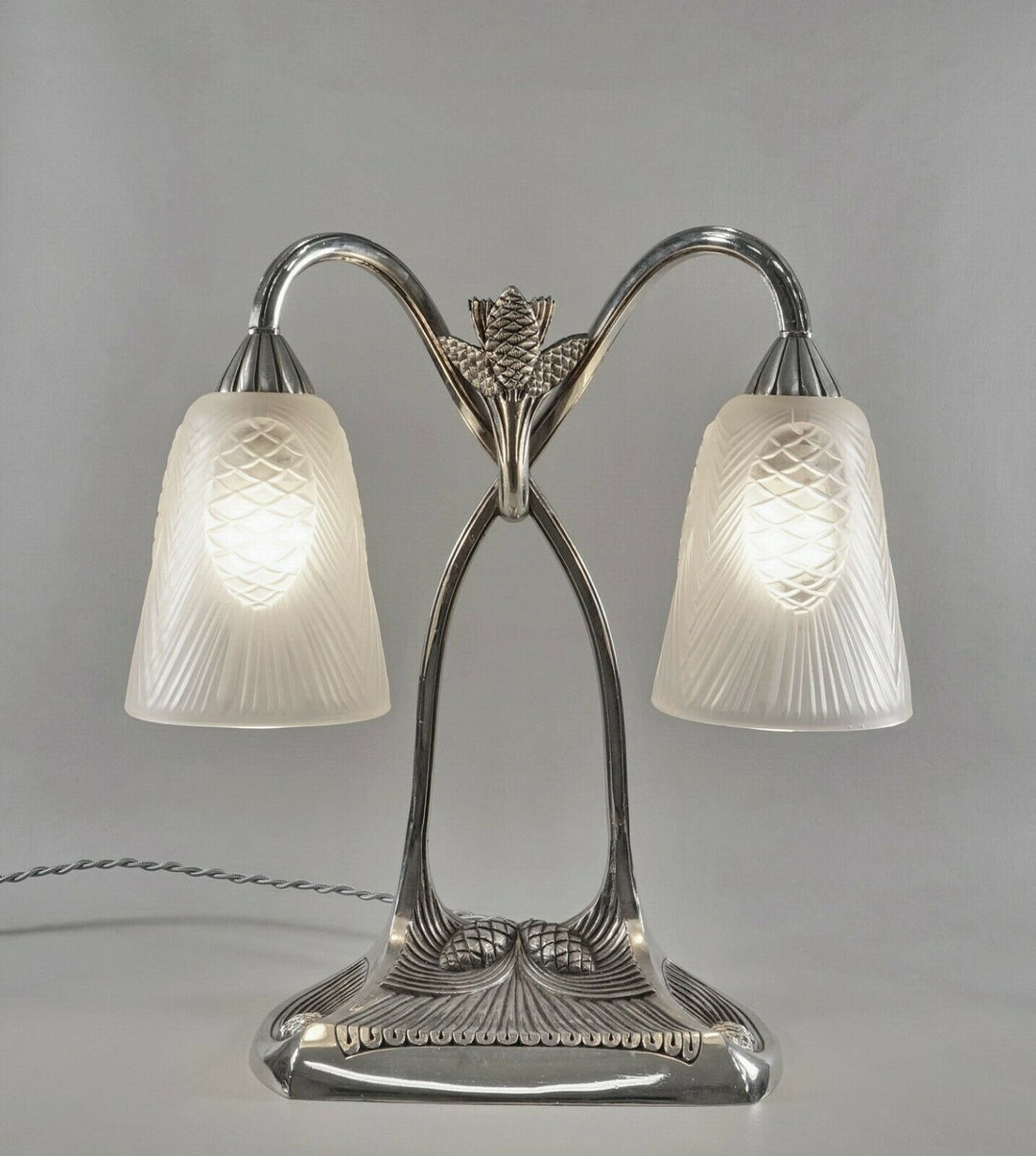 ロベール・ブスケ＆デュゲ 1930年フランス製 アールデコランプ