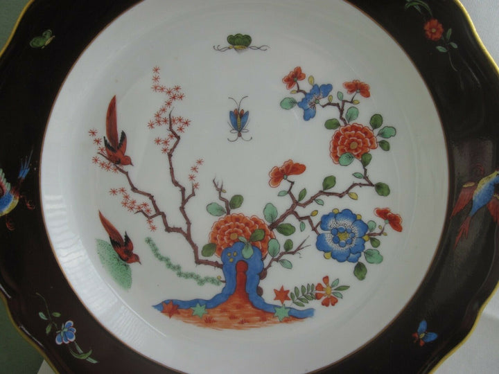 Schöner Meissen Teller mit vielen Indischen Blumen, Kakiemon Malerei