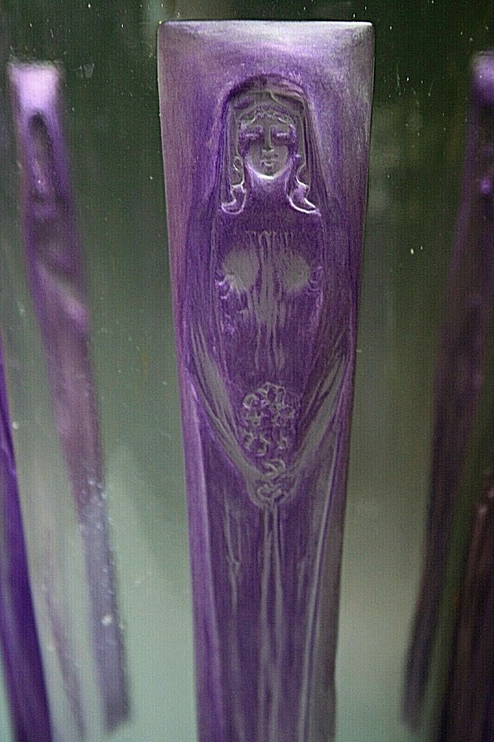 RENE LALIQUE " SIX FIGURINES " GLASS VASE WITH PURPLE PATINA