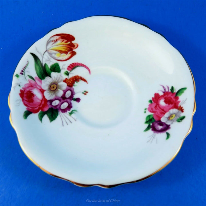 パラゴン　ライトブルー地とカラフルフローラルブーケのカップ&ソーサー