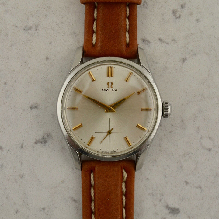 C.1950　ヴィンテージオメガ　機械式(手巻き）　ジャンボカラトラバ　腕時計　CAL.Ω265　型番CK2639-2　スチール製