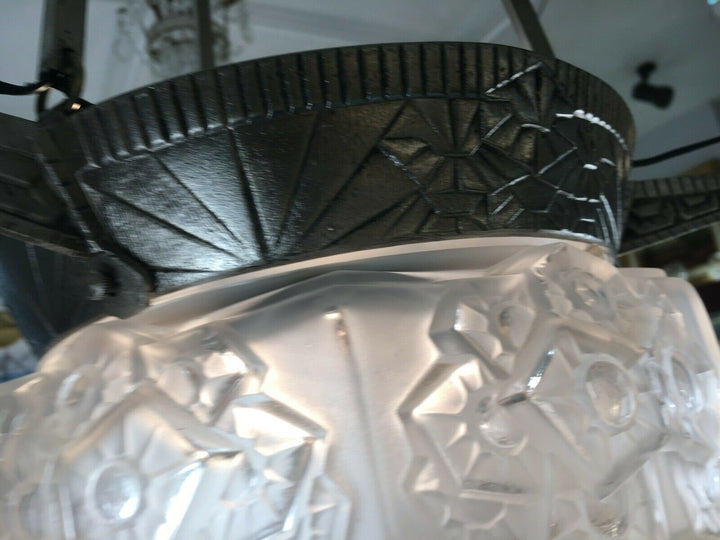 Lustre 3 tulipes et 1 vasque signé Muller & Frères