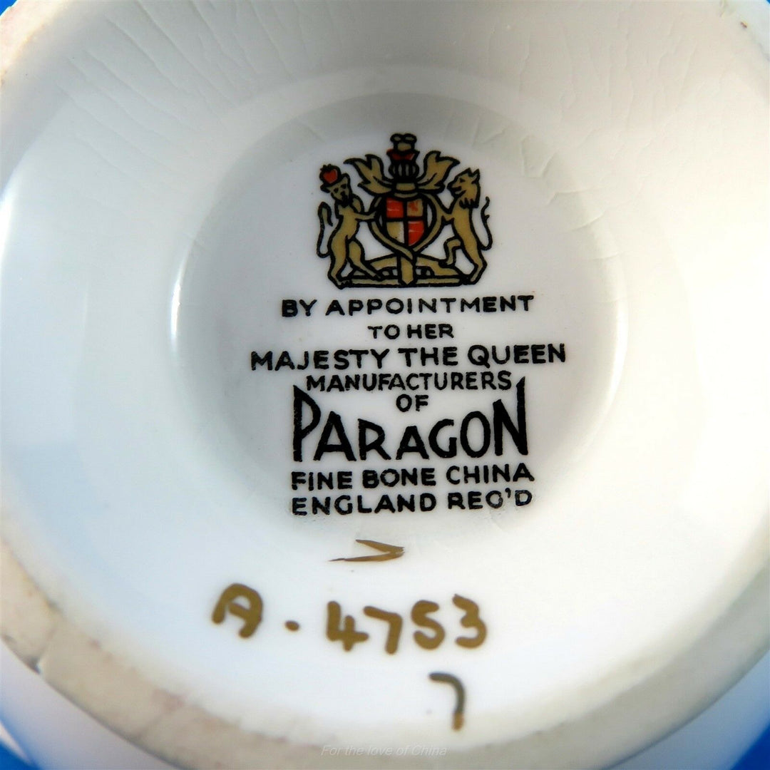 パラゴン　希少ブライトイエロー＆ゴールドスカラップ　カップ&ソーサー