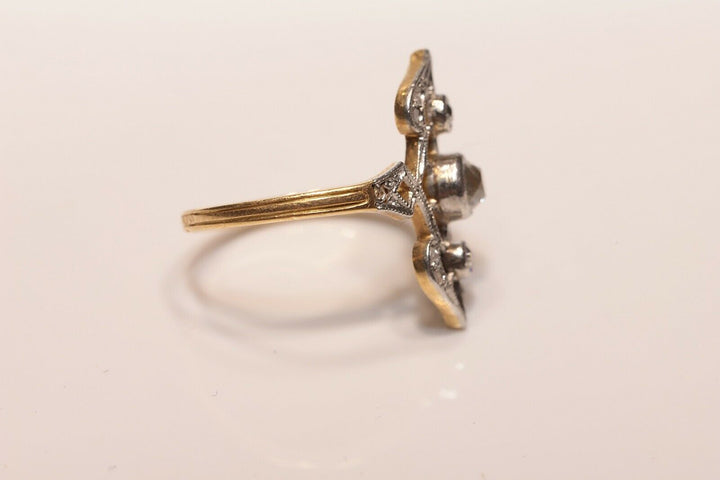 アンティーク 18K ナチュラルオールドカットダイヤモンドのヴィクトリアンリング