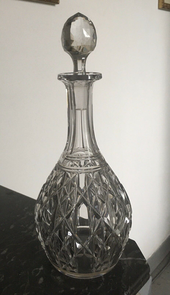 Superbe Carafe À Vin En Cristal Taillé De Baccarat 31 Cm Modèle Juigne